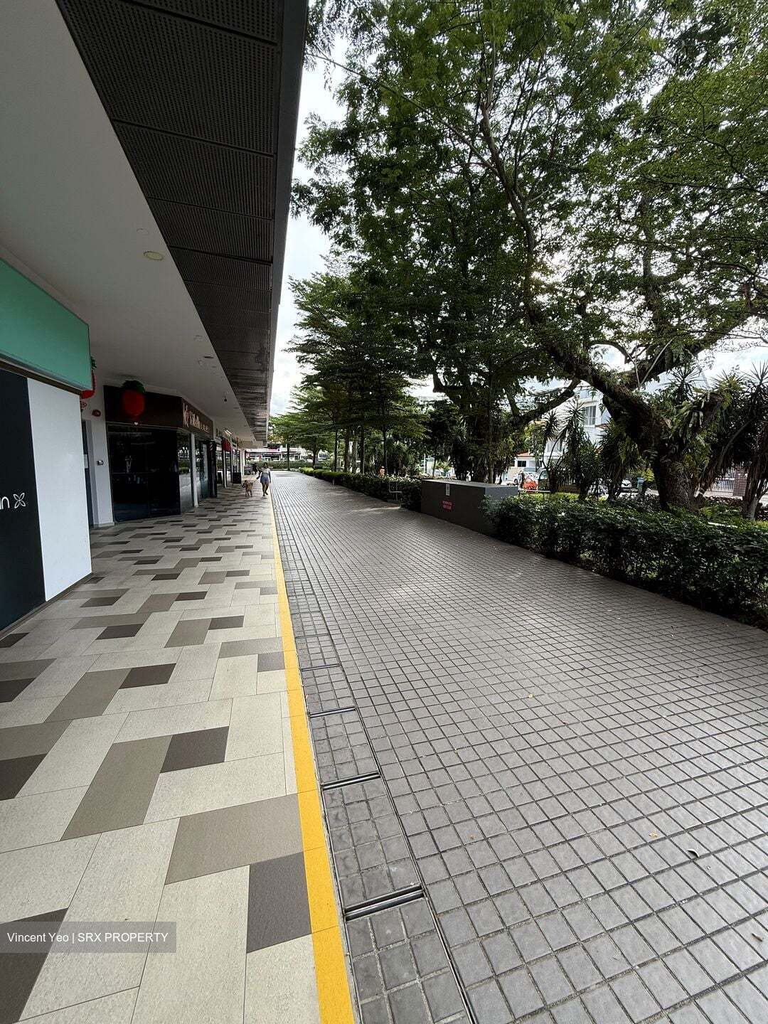 Kensington Square (D19), Retail #551030861